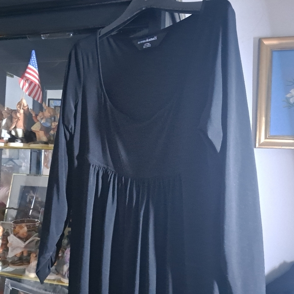 Norma Kamali BLACK DRESSLONG SLEEVE - Picture 2 of 8